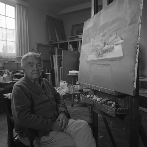 Photograph of Rodrigo Moynihan in his studio