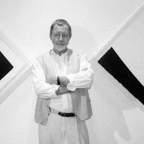 Photograph of Michael Tyzack.